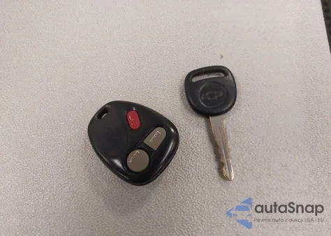 2000 Chevrolet Silverado 1500 Ls из США, поврежденный, VIN 1GCEK19T3YE433569